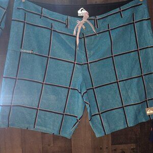 Quiksilver Boardshorts and swim shorts for Men Size 44